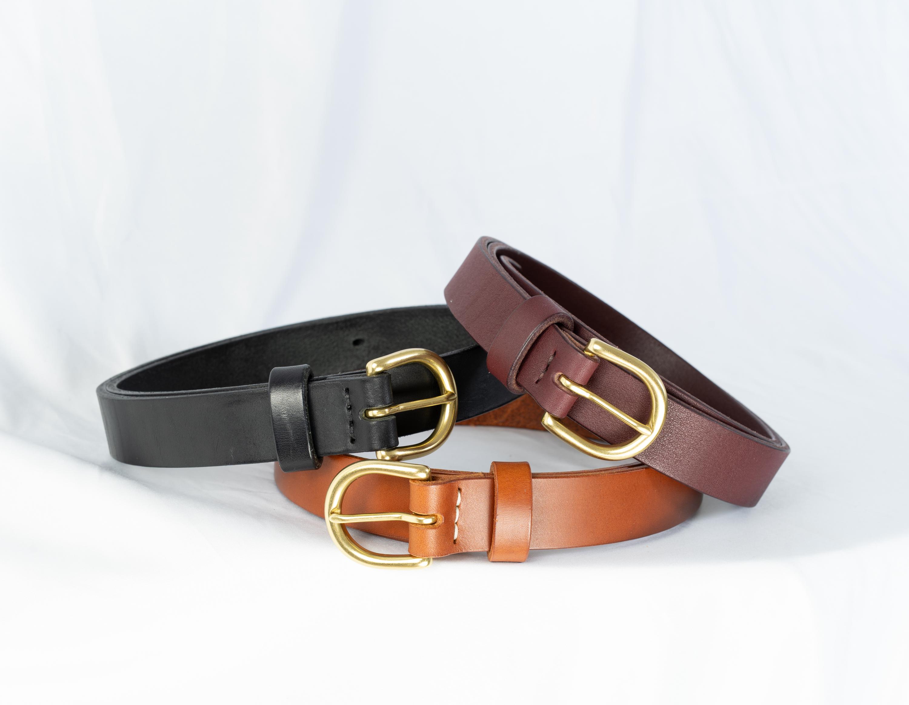 Vera Pelle Brown Leather Belt with Square Gold Buckle Made in Italy Vintage Vera Pelle Brown Leather Belt With Silver Prong  main image 2
