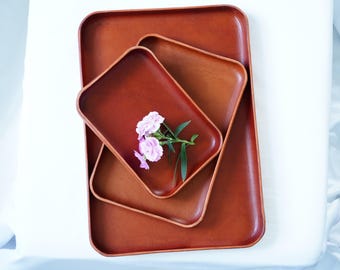 Handmade Leather Tray – Minimalist Catchall for Everyday Essentials – Handcrafted Leather Tray from Vegetable-Tanned Butter Leather