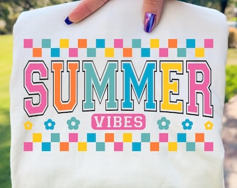 Summer Vibes Retro Design: Colorful Summer PNG SVG (Digital Download)