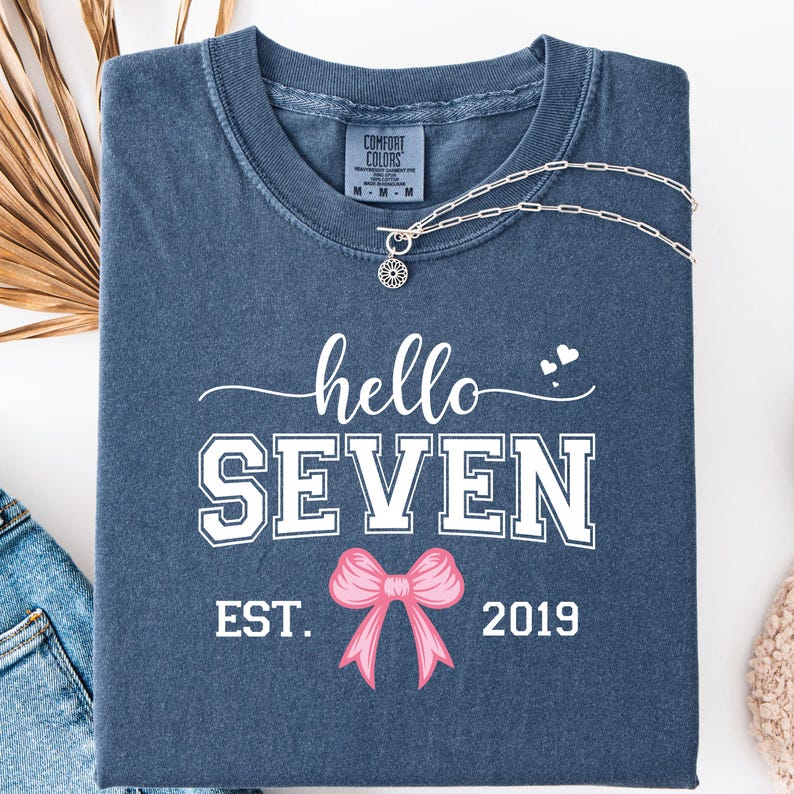 Hello Seven Hello Seven Birthday Girl Design Est 2019: Pink Bow Seventh Birthday ...