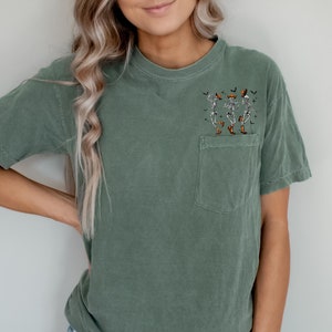 Comfort Colors, Western Halloween Shirt, Halloween Dancing Skeleton, Retro Halloween Shirt, Spooky Season Shirt, Skeleton Shirt, Western