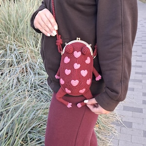 Frog Crochet Bag – Handmade Shoulder & Crossbody Bag