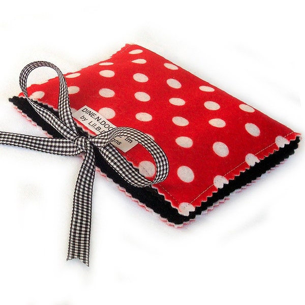 DINE.n.DOODLE - Fold.n.Go Art Folio(tm) - Little Ladybugs ... mini chalk mat / crayon play on the go - Free Shipping