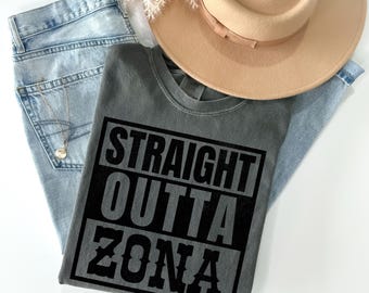 Camiseta Straight Outta Zona con gráfico del oeste de Arizona