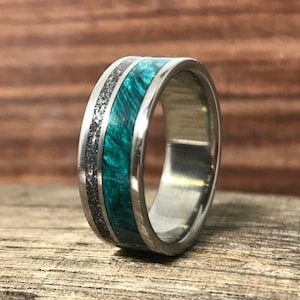 Men&#39;s Meteorite Ring - Titanium Wedding Band with Meteorite and Wood - Unique Ring for Men