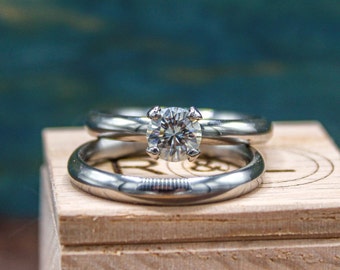 Moissanite Wedding Rings Set for Her - Elegant Size Inclusive Engagement Set for Women