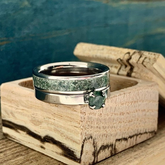 Mens engagement ring and wedding band set deals