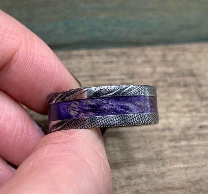 Purple Wedding Band, Stainless Steel Damascus Ring with Box Elder Inlay image 4
