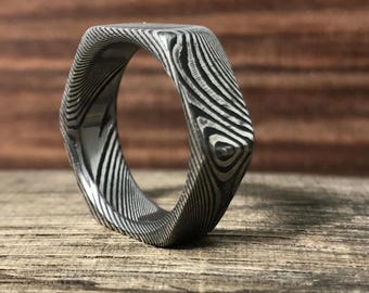 Damascus Steel Wedding Band - Handmade Hexagonal Ring for Men