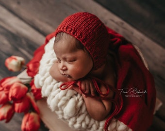 Red Classic Bonnet, Newborn Baby Hat, hand knit crimson photography prop baby cap