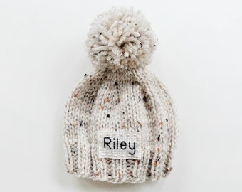 Monogrammed Newborn Beanie with Pom Pom, Baby Hat with Name, hand knit embroidered boy girl photography prop