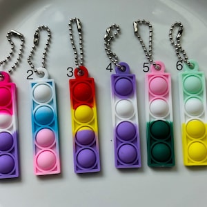 Mini Fidget Pop Bubble KeyChain, Sensory Fidget Mini KeyChain Colorful Ombre Colors, ADHD Anxiety Autism Sensory Tool Fidget Toy Desk Toy