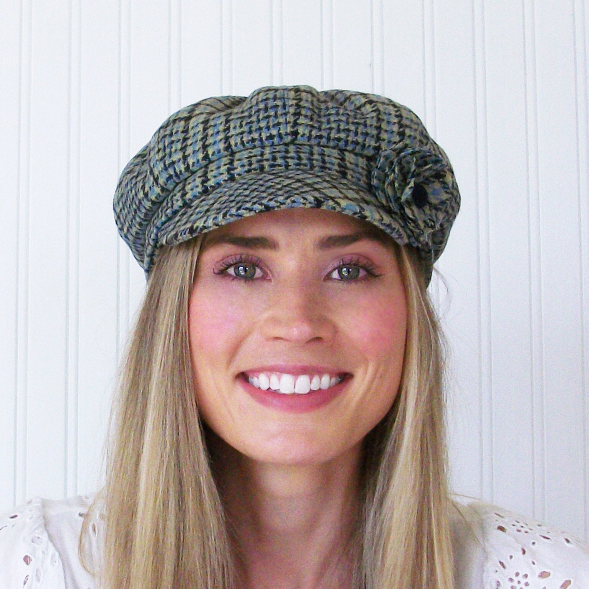 Womens Plaid Newsboy Hat Womens Hats 