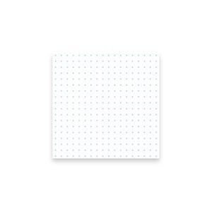 Puede incluir: Un bloc de notas cuadrado y blanco con una cuadrícula de pequeños signos de suma de color azul claro. La cuadrícula cubre toda la superficie del bloc de notas, proporcionando un diseño limpio.
