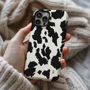 Black and white cow print aesthetic phone case cover for iPhone 8 X XR XS 11 12 13 14 15 Pro Max, Samsung Galaxy S24 S23 S22, Google Pixel