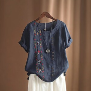 Chemises femme en coton et lin avec broderies Élégantes manches courtes florales vintage, hauts de plage vêtements de travail décontractés, chemisiers, été neuf, 5XL Dark Blue