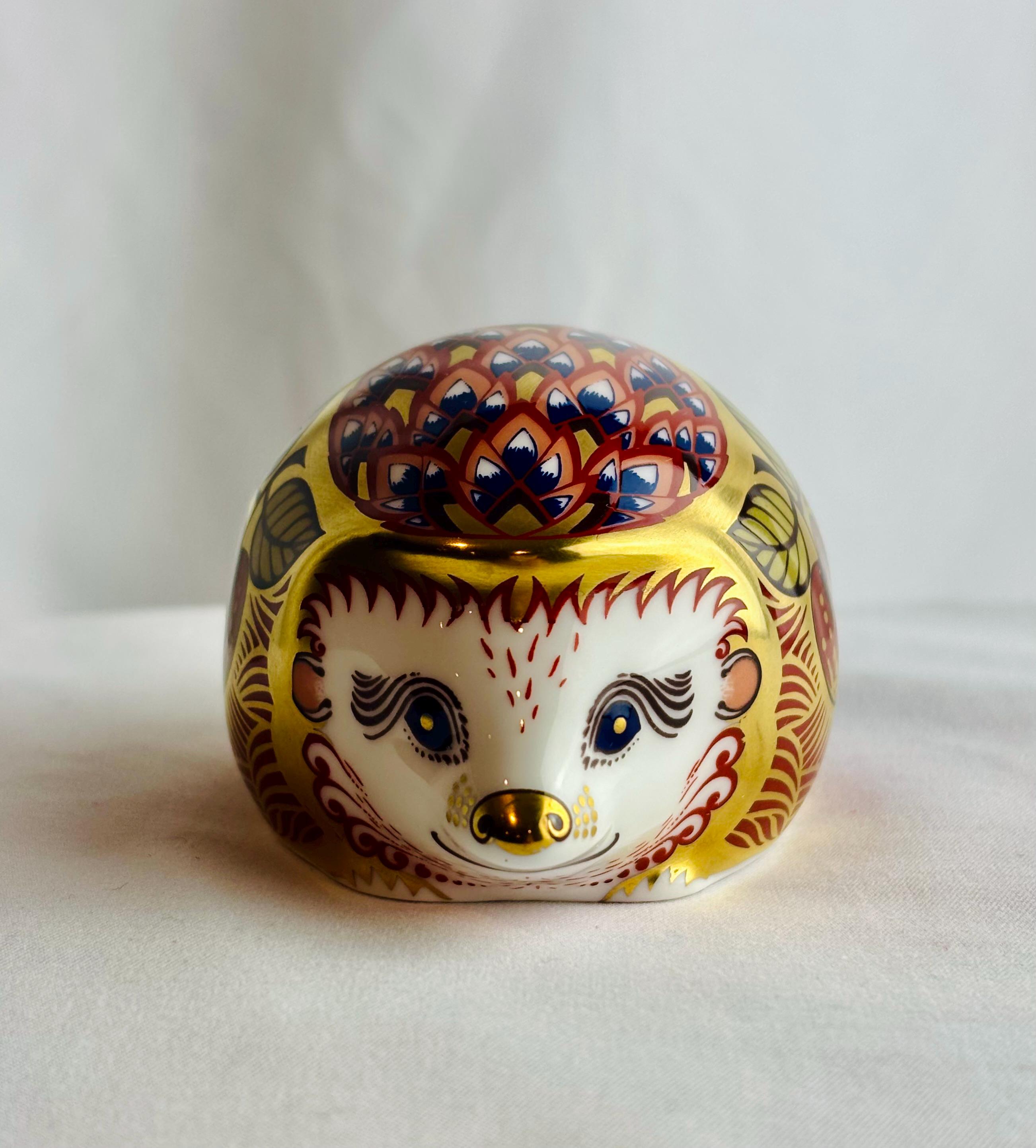 Royal Crown Derby Paperweight Orchard Hedgehog. Gold Stopper