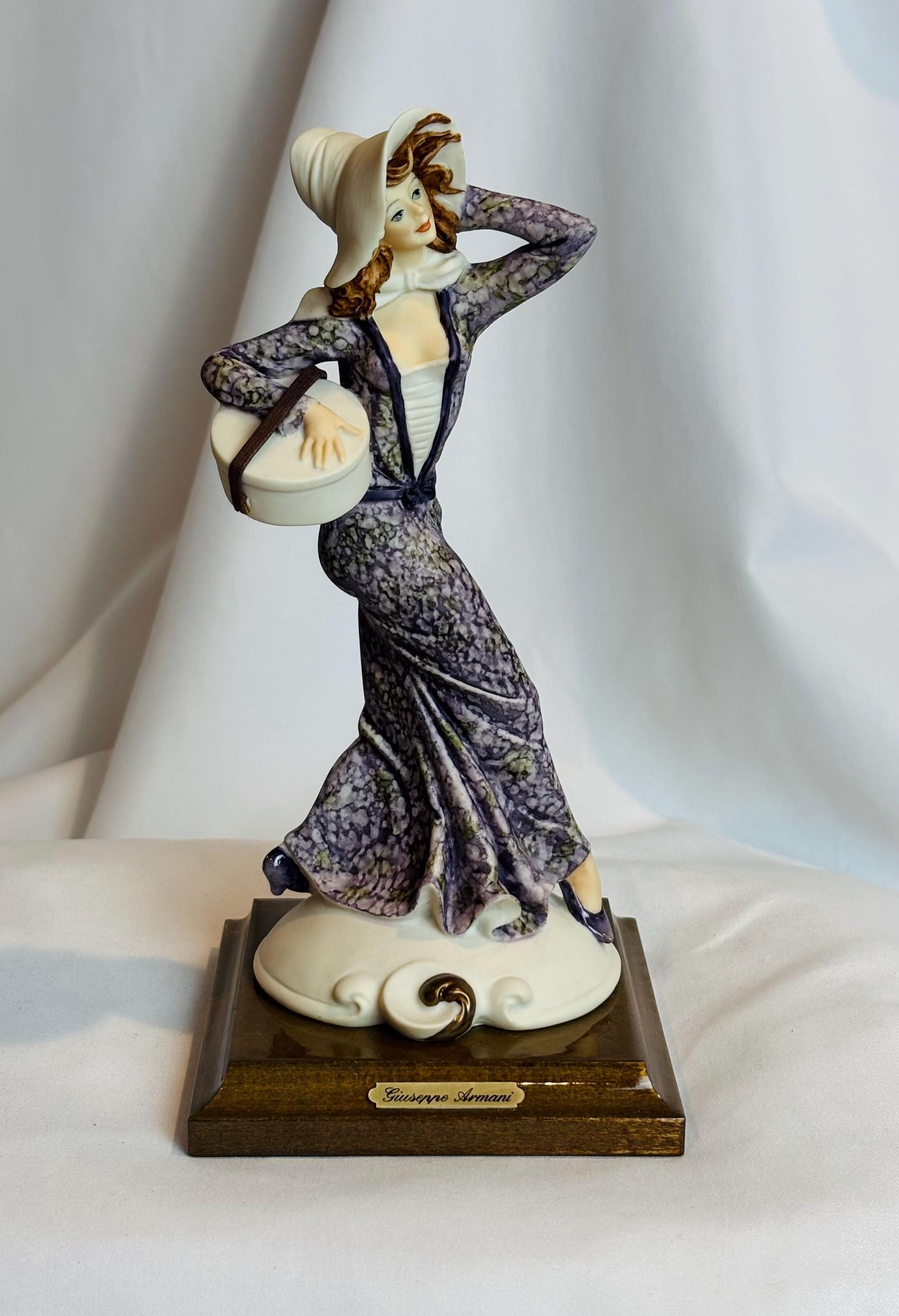 Giuseppe armani lady with dog - Etsy 日本