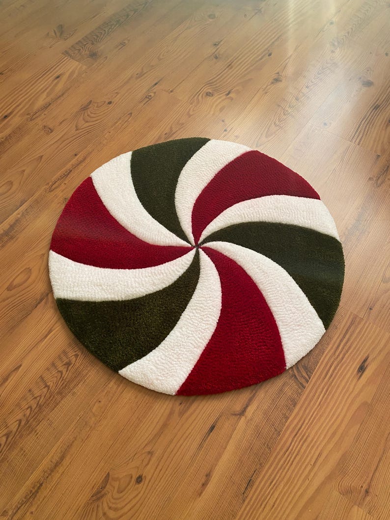 Handmade Christmas Peppermint Tufted Rug, Red Green White Christmas ...
