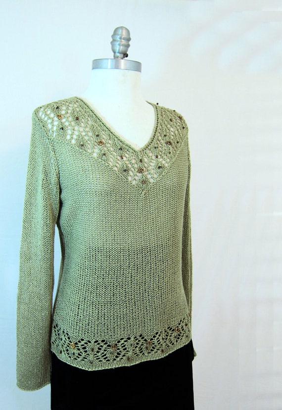 women's green sweater