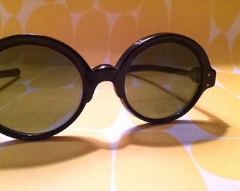 Vintage 60s Mod Sunglasses
