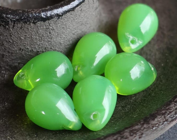 8 Czech Pressed Glass Tear Drop Bead Milky Green 13mm  BX 7 - 11