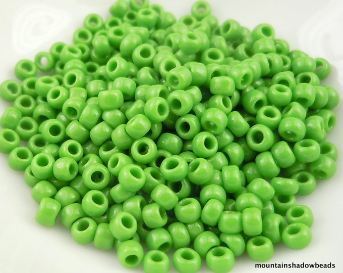 Opaque Mint Green TOHO Seed Beads - 8/0 Beads