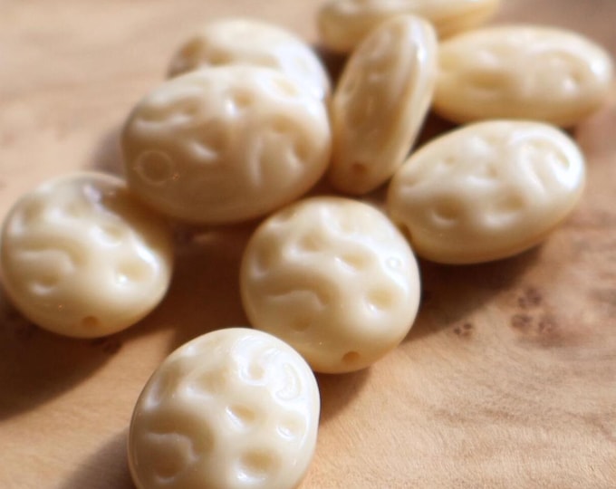 NEW - Czech Oval Beads - 16mm Czech Glass Beads Opaque Beige - 8 BX 11 - 24