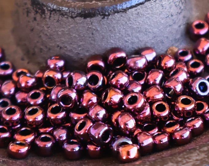 100 Toho Seed Beads 6/0 - Higher  Metallic Dark Amethyst  (7 - 11) Jewelry and Beading Supplies