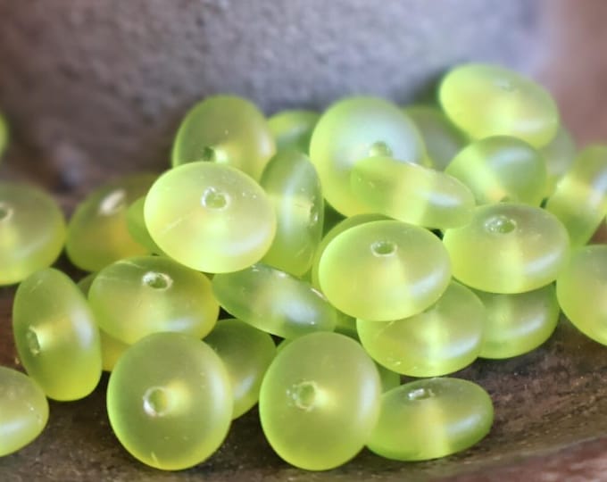 36 Czech Pressed Glass Rondelle Spacer Beads 6mm Matte Green (9 - 30)