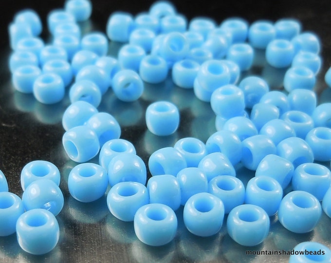 100 6/0 Toho Seed Beads -  Opaque Blue Turquoise