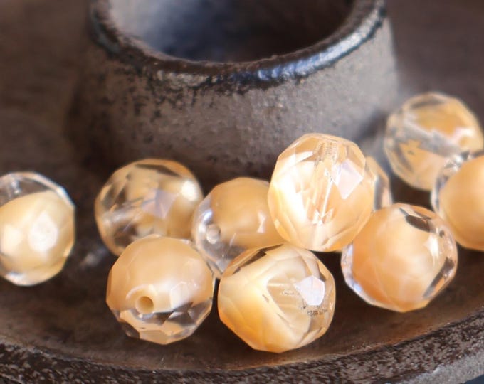12 8mm Faceted Round Czech Beads Crystal Cream Beige 12 - 31