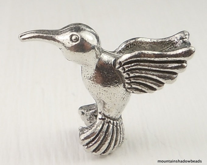 Hummingbird Charm - Antique Silver - 15mm Pewter (BX 10 - 22)