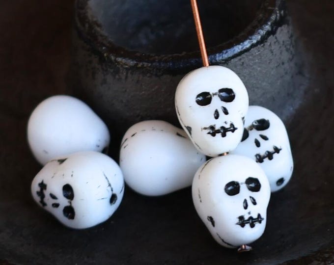 10 Skull Beads Beige Jet Picasso - 12mm Czech Glass Beads  (10 - 22)