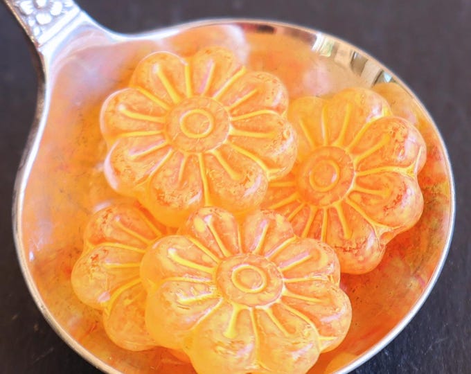 4 Czech Glass Flower Bead - 18mm Large Flower Bead - Milky Tangerine Picasso