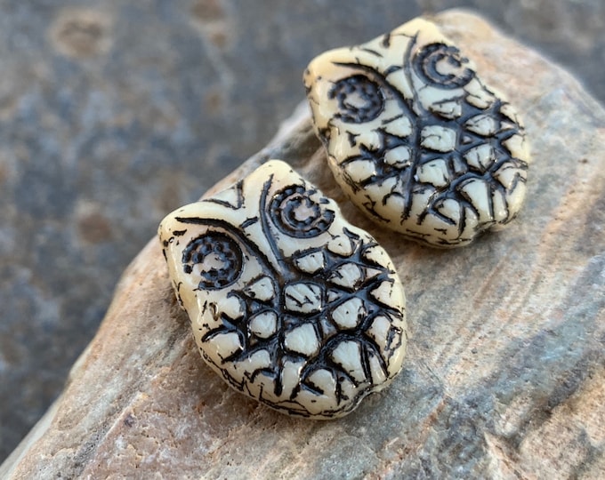 Owl Bead 18mm Opaque Cream Jet Black Picasso Czech Pressed Glass Bead BX 9 27