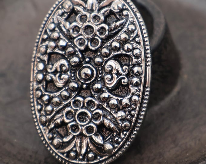 Vintage Czech Glass Pendant  Jet with Platinum Finish 44mm (BX 9 - 5)