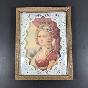 Vintage Framed Portrait Print - 40&#39;s 50&#39;s Woman Bust - Lace Mat Curved Glass Front Frame