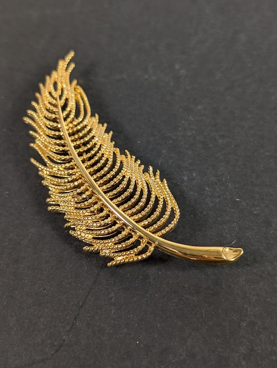 Vintage Monet Leaf Shaped Brooch 3.5 Inch Long Statement Pin  