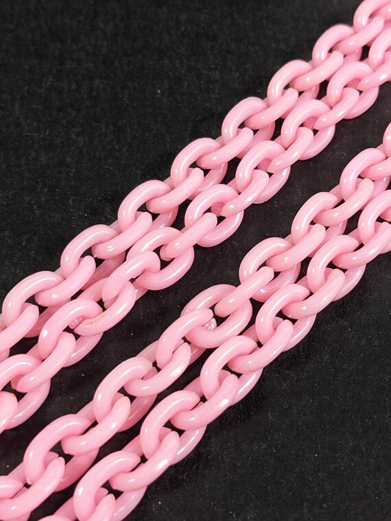 Vintage Plastic Chain Necklace - Pastel Pink Link… - image 1
