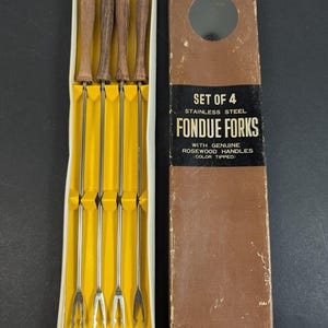 Vintage fonduegafflar med handtag i rosenträ - Rostfritt stål med färgad spets - 4-pack