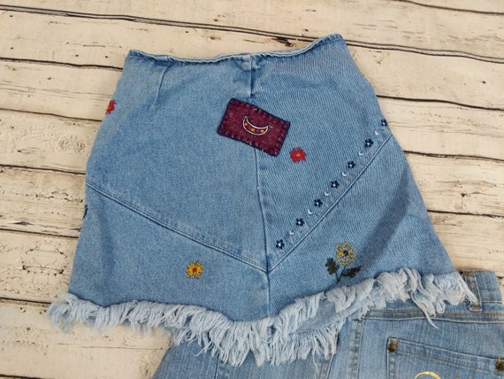 Vintage Denim Skirts 90's 00's Girls Size 8 Embro… - image 3