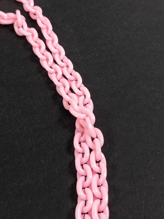 Vintage Plastic Chain Necklace - Pastel Pink Link… - image 3