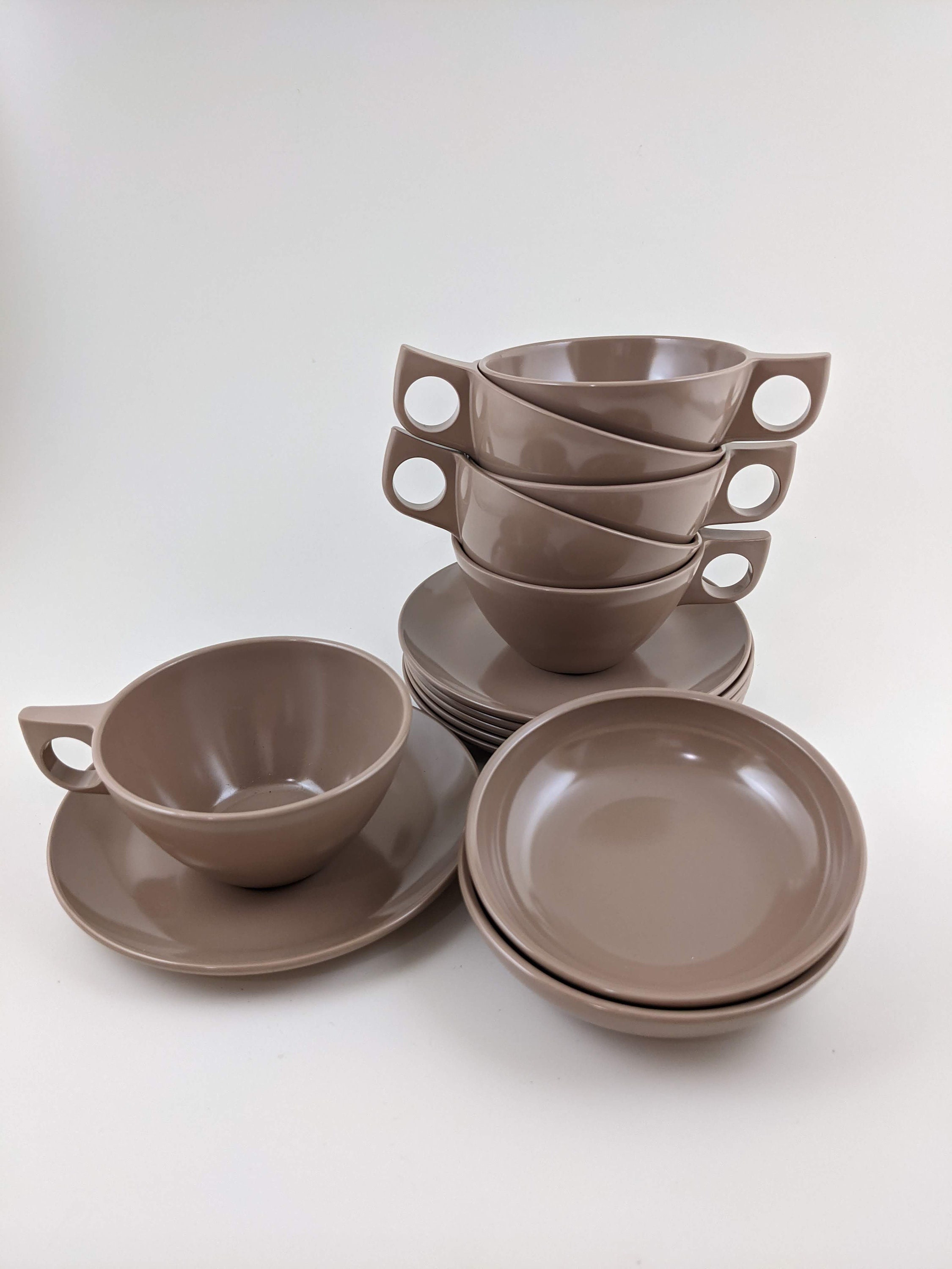 Vintage Melmac Brand Melamine Dish Set - Brown Melmac - Mugs