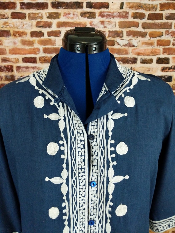Vintage Embroidered Tunic Women's Blouse Blue Whi… - image 5