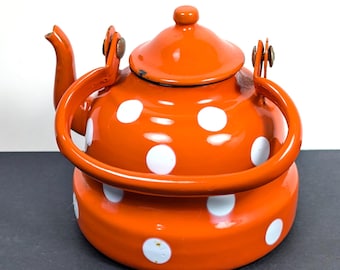 Tetera vintage de color naranja con lunares, esmaltada.