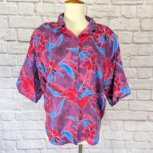 Lightweight Rayon Beach Shirt - Short Crop Shoulder Pads Boxy Blouse - Red Tropical Floral Print Large