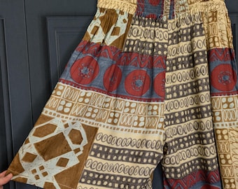 Vintage Batik Patchwork Hippie Shorts NWT Globetrotter Size Medium Elastic Waist 80's 90's