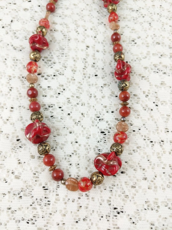 Vintage Glass Beaded Necklace Red Gold Tone Beads… - image 3