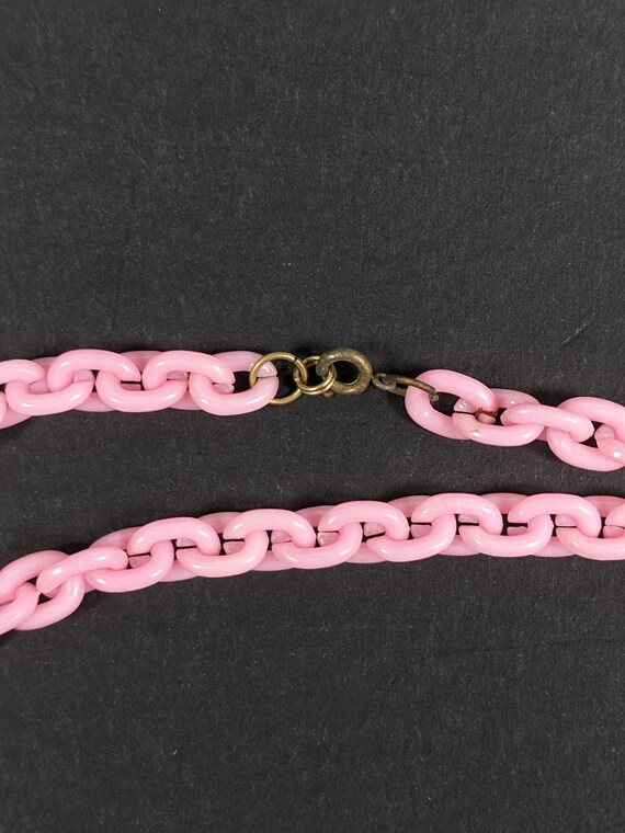 Vintage Plastic Chain Necklace - Pastel Pink Link… - image 6